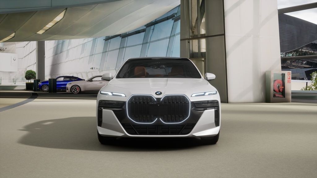 Thumbnail: 2026 BMW 7 Series - 31