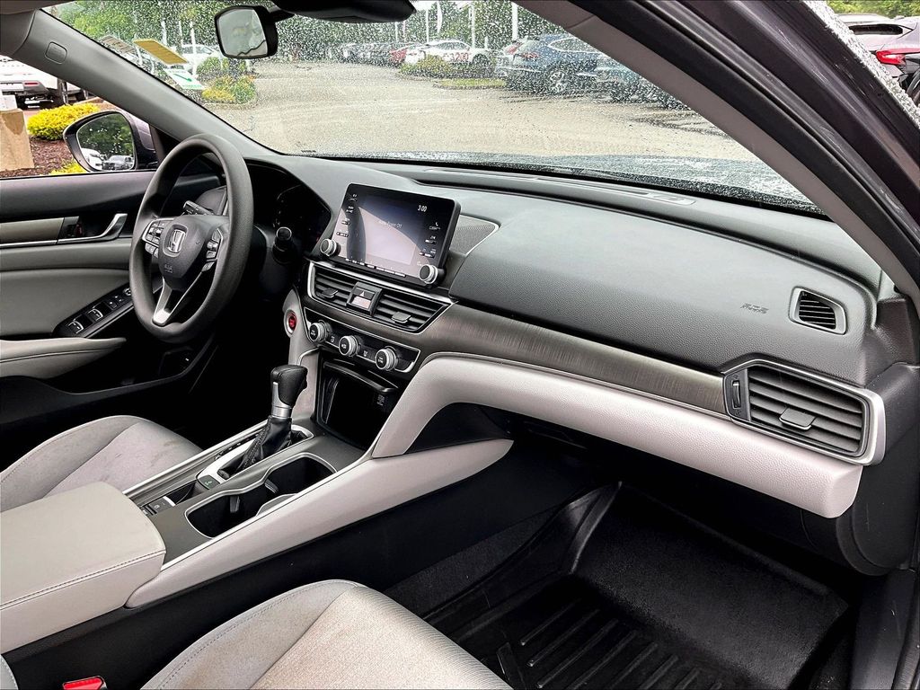 2020 Honda Accord — photo 14