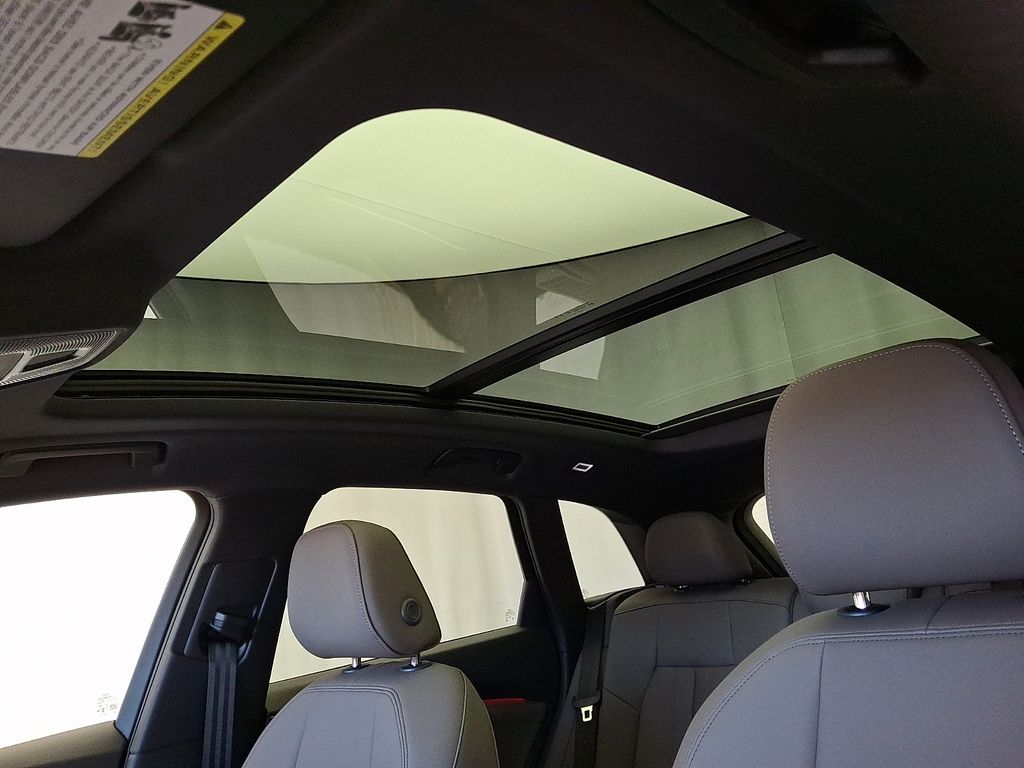 Thumbnail: 2026 Audi Q5 - 10