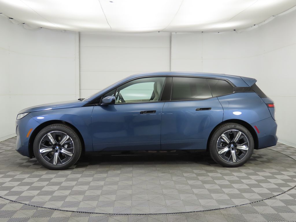 Thumbnail: 2026 BMW iX - 8