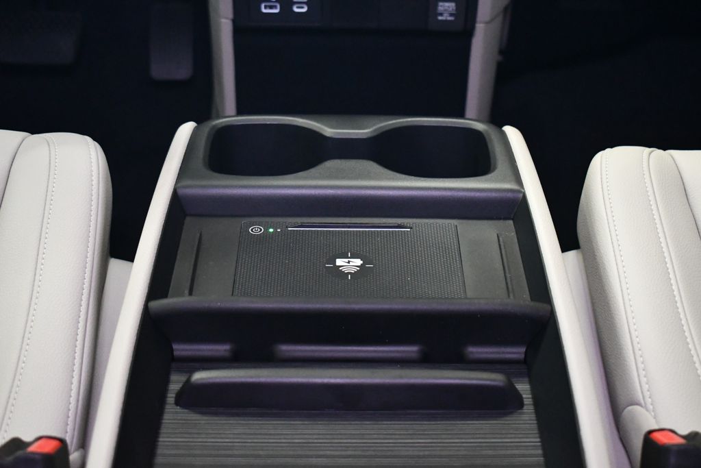 Thumbnail: 2026 Honda Odyssey - 13