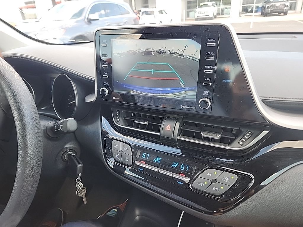 Thumbnail: 2020 Toyota C-HR - 9