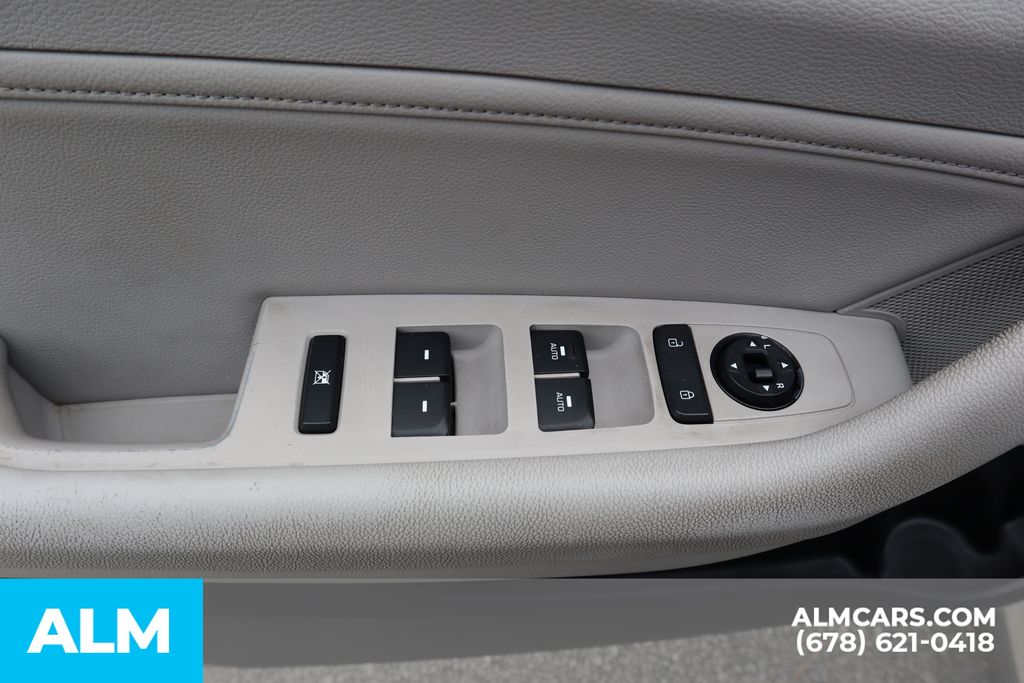 Used 2015 Gray Hyundai Limited image 17