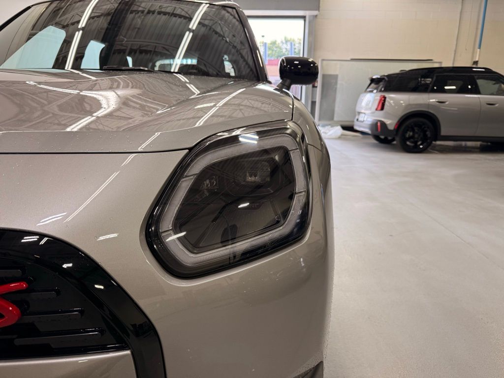 Thumbnail: 2025 MINI Cooper Countryman - 9