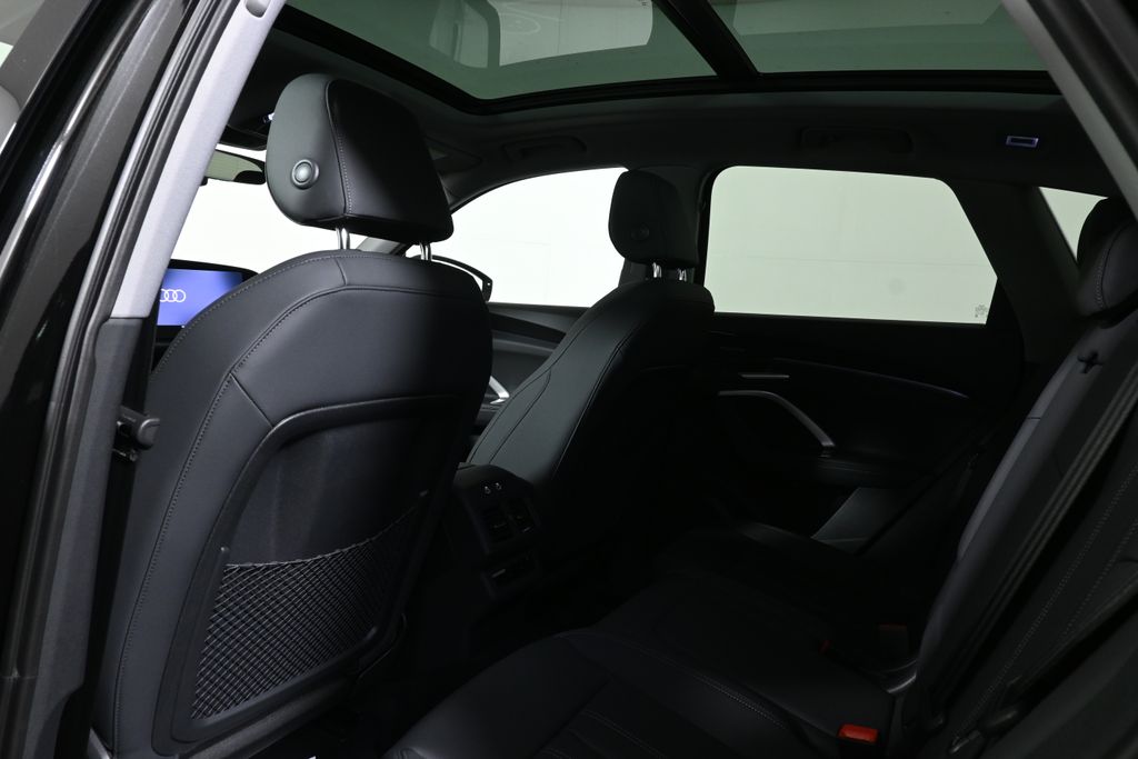 Thumbnail: 2026 Audi Q5 - 27