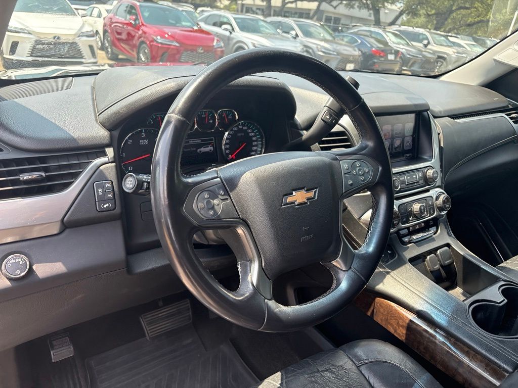 Thumbnail: 2017 Chevrolet Tahoe - 11