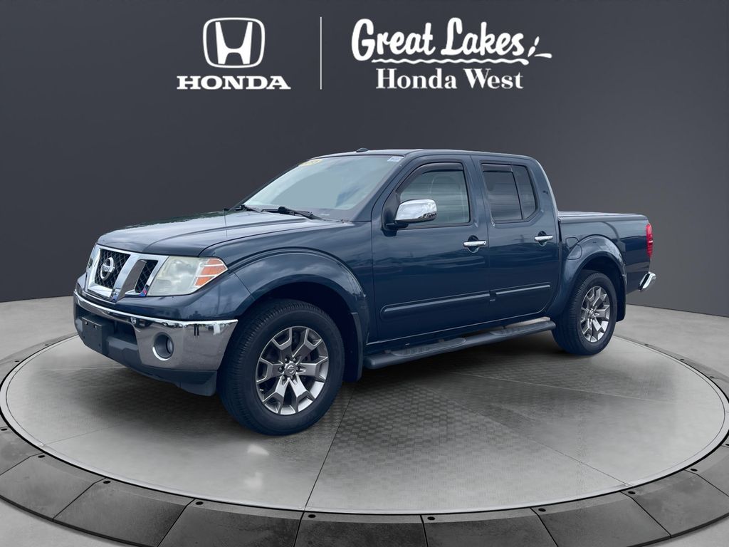 Arctic Blue Metallic 2015 Nissan Frontier Pickup Truck Four-Wheel Drive 5-Speed Automatic Overdrive