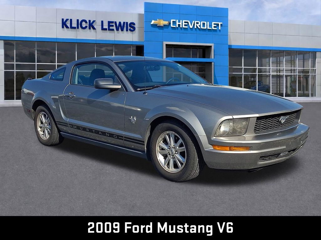 2009 Ford Mustang V6  at Grove City Ford