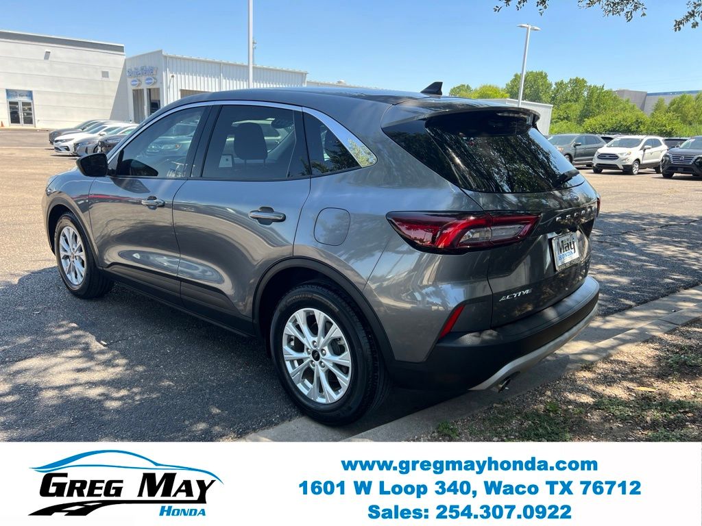 2023 Ford Escape Active - 5