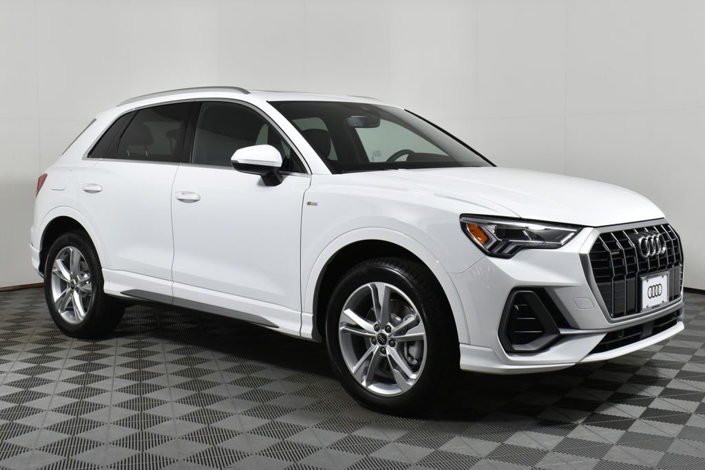 2024 Audi Q3 Premium 8