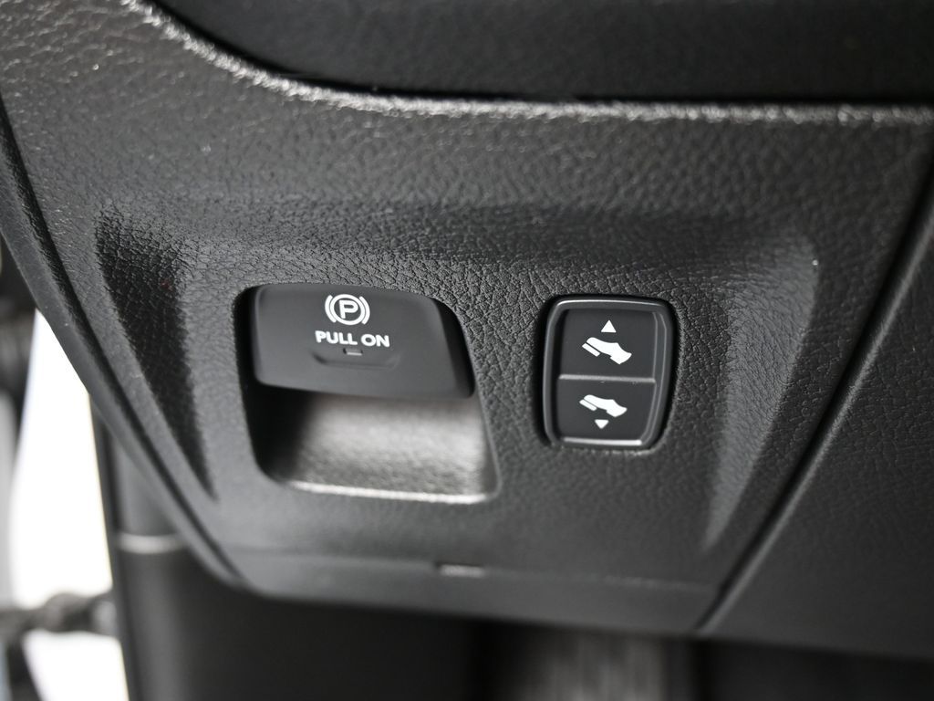 Used 2026 Bright White Clearcoat Ram Big Horn/Lone Star image 36