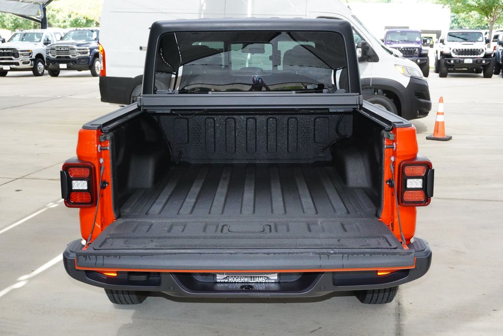 Used Car 2025 Jeep Gladiator  Sport S For Sale Under $40,000 In Weatherford, Texas