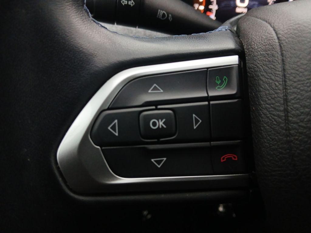 Used Car 2022 Jeep Compass  Latitude For Sale Under $20,000 In Austin, Texas