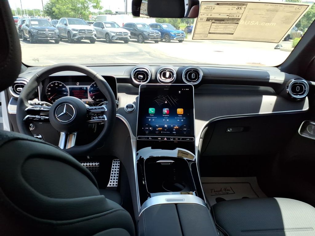 New 2026 MANUFAKTUR Moonlight White Metallic Mercedes-Benz GLC 300 image 20