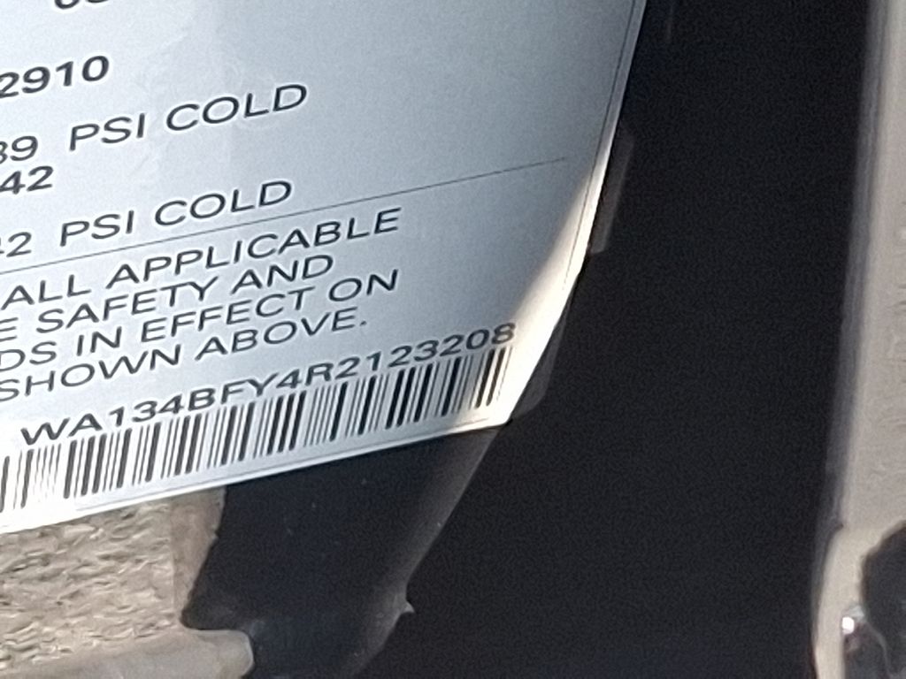 Thumbnail: 2024 Audi SQ5 - 27