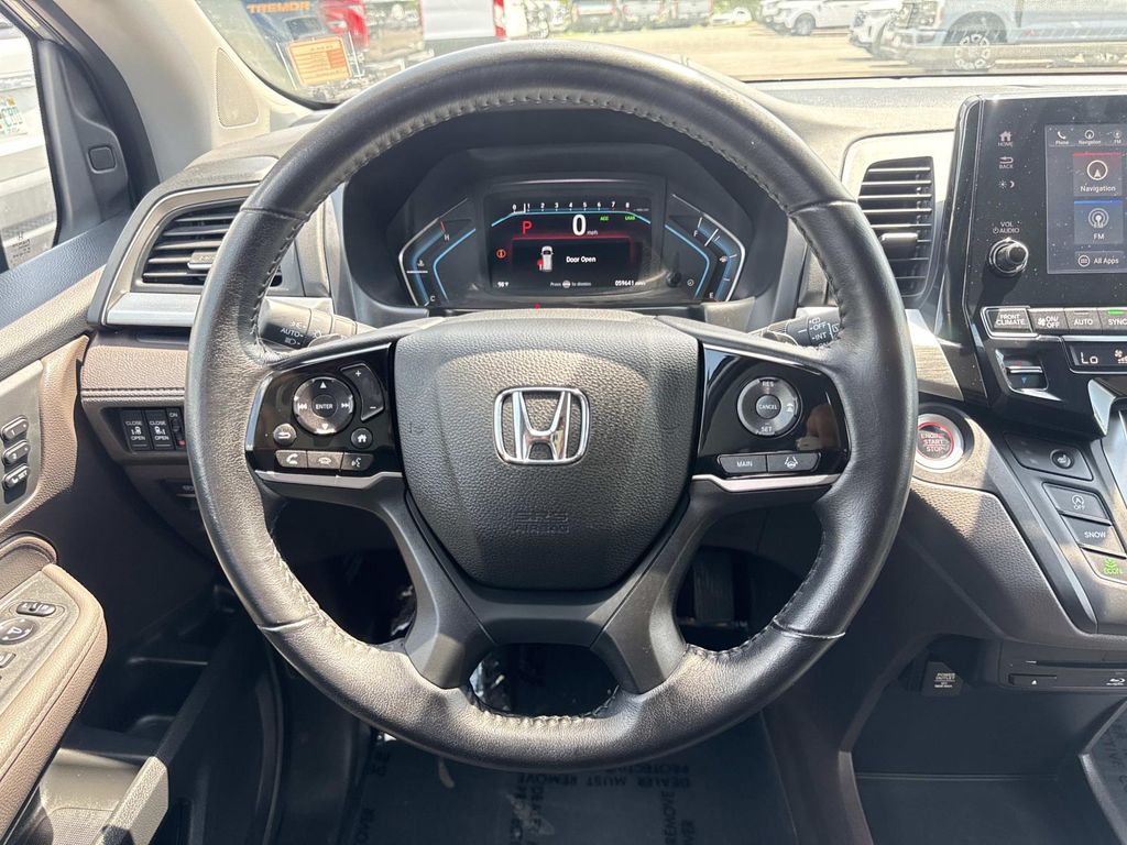Used 2020  Honda EX-L image 13