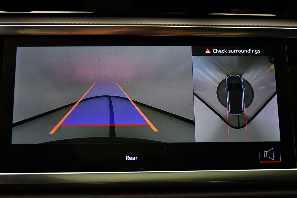 Thumbnail: 2024 Audi Q3 - 28