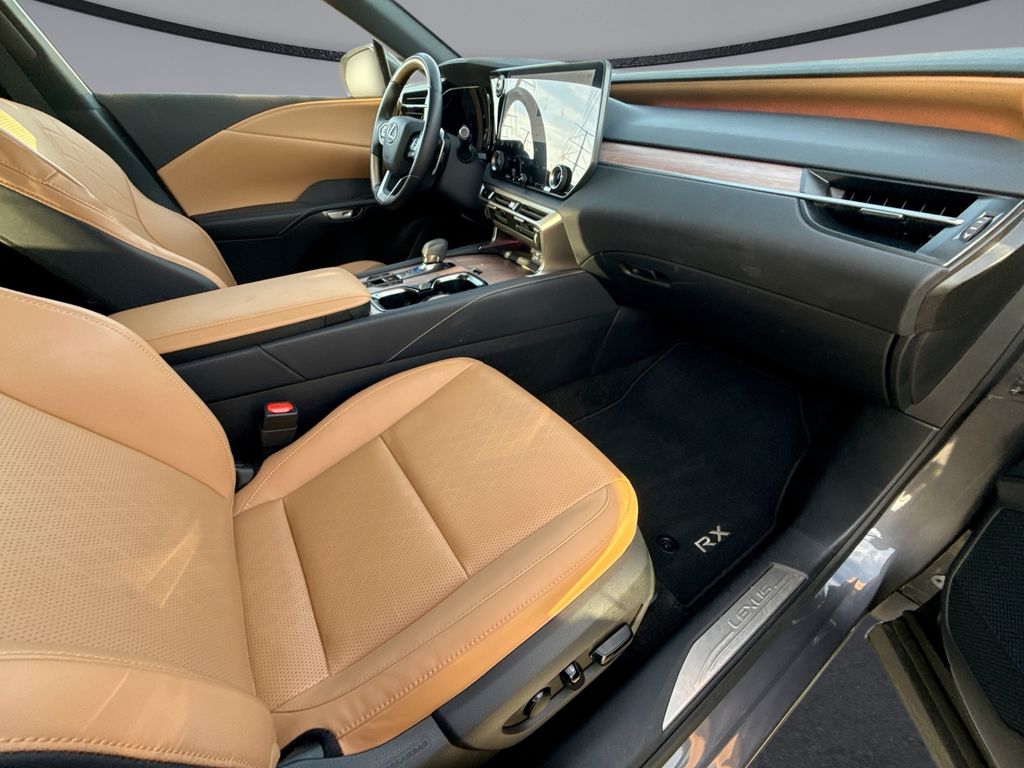 Thumbnail: 2025 Lexus RX - 15