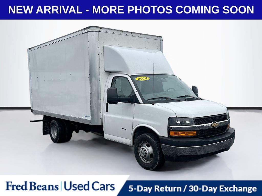 2024 Chevrolet Express Chassis 3500 Cutaway 159