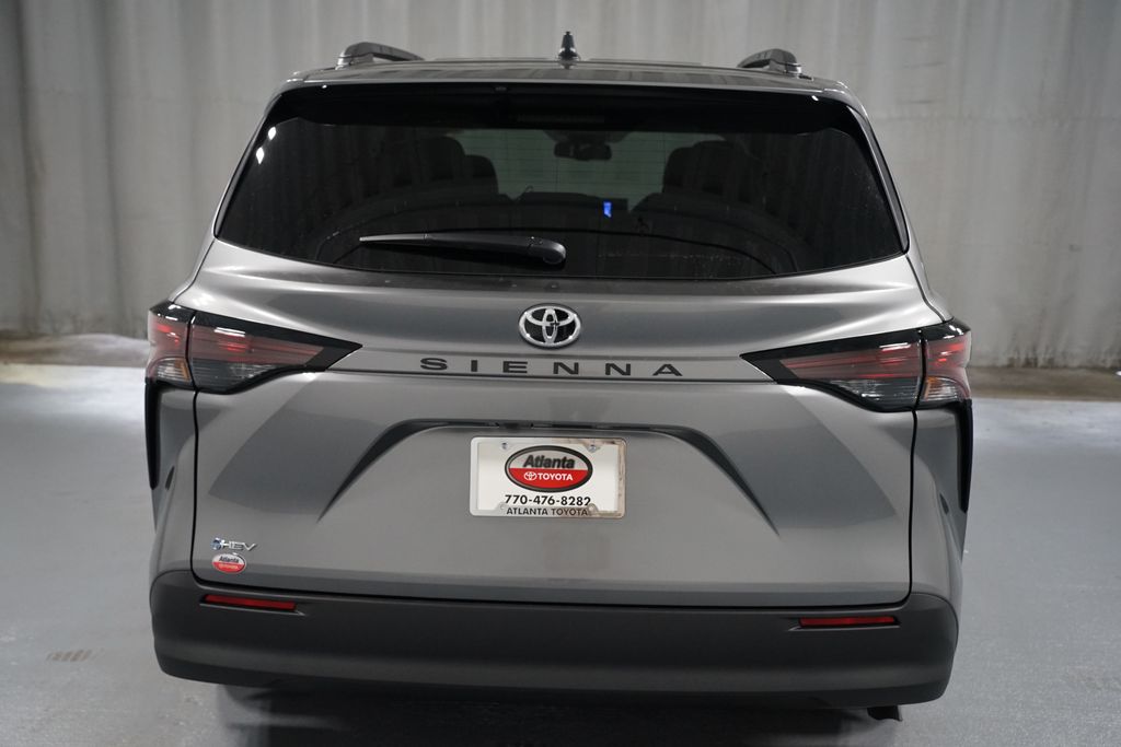 Thumbnail: 2026 Toyota Sienna - 7
