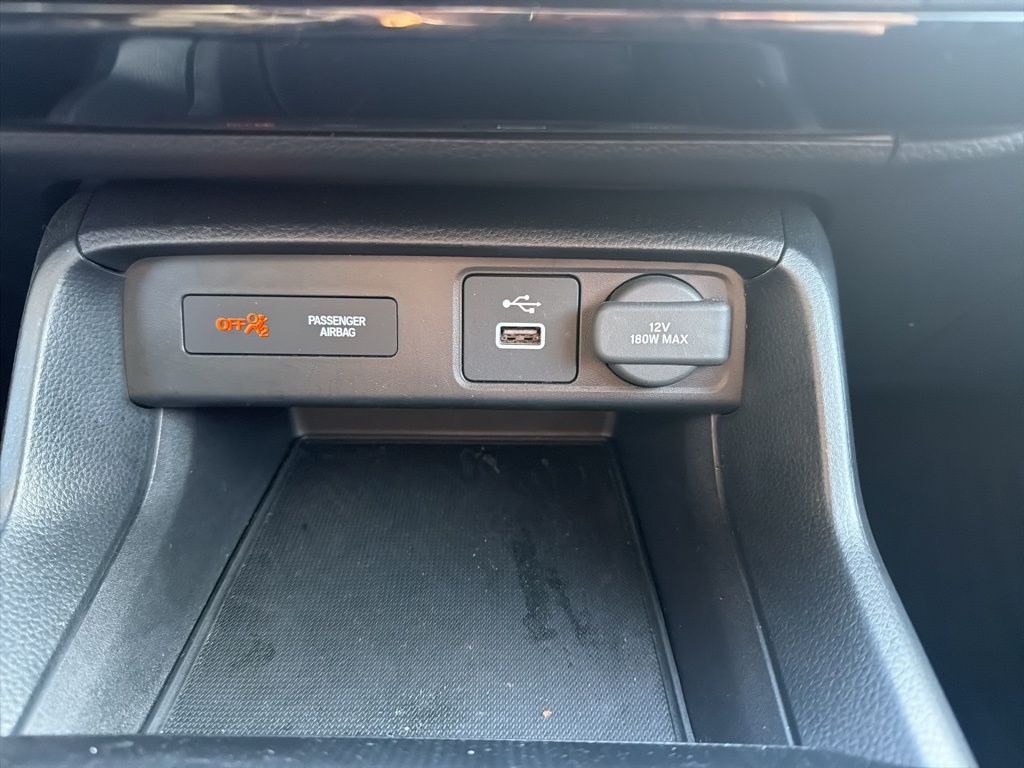 Thumbnail: 2022 Honda Civic - 32