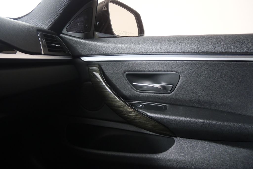 Thumbnail: 2020 BMW 4 Series - 22