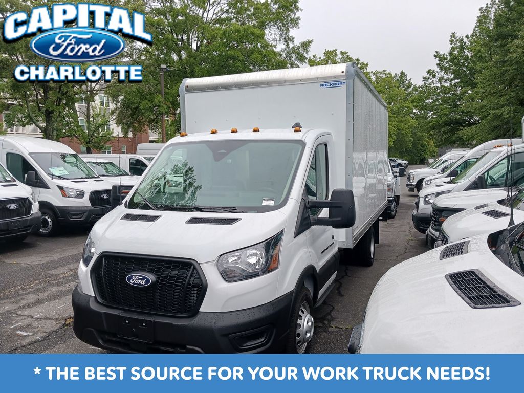 Oxford White 2026 Ford Transit Chassis Van Rear-Wheel Drive 