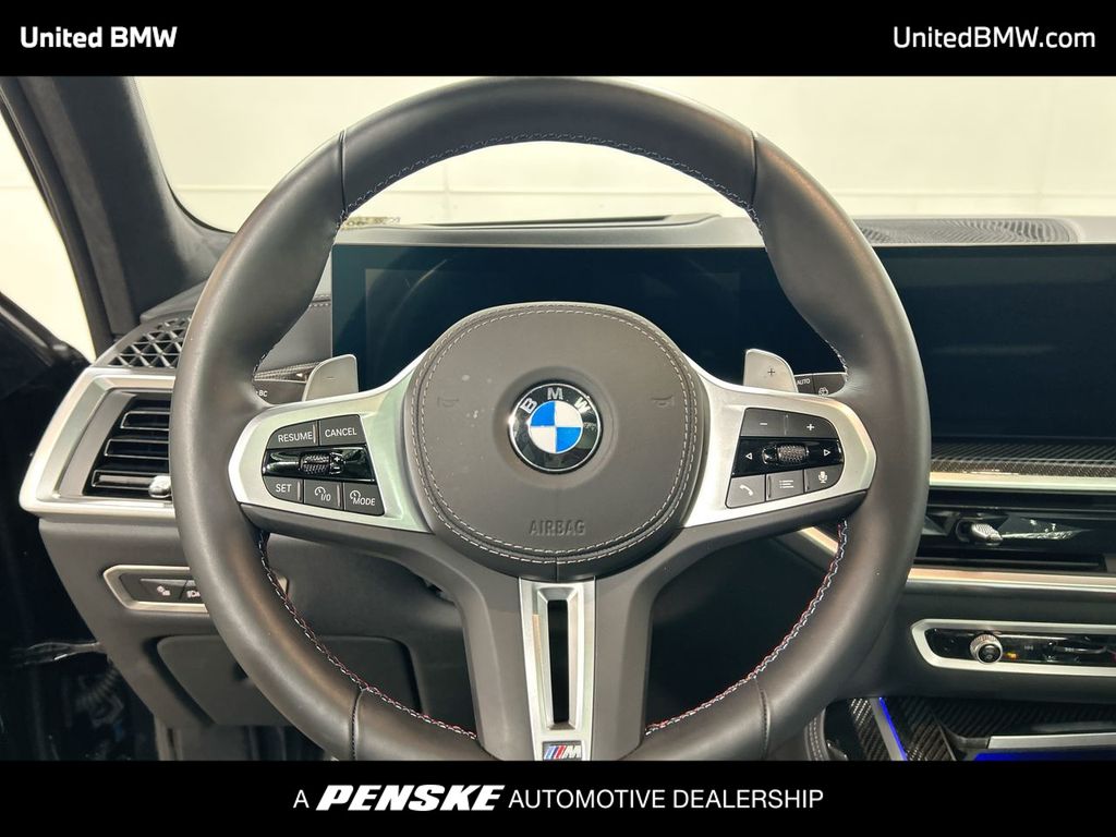 Thumbnail: 2025 BMW X7 - 14