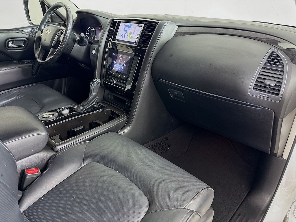 Thumbnail: 2021 INFINITI QX80 - 30