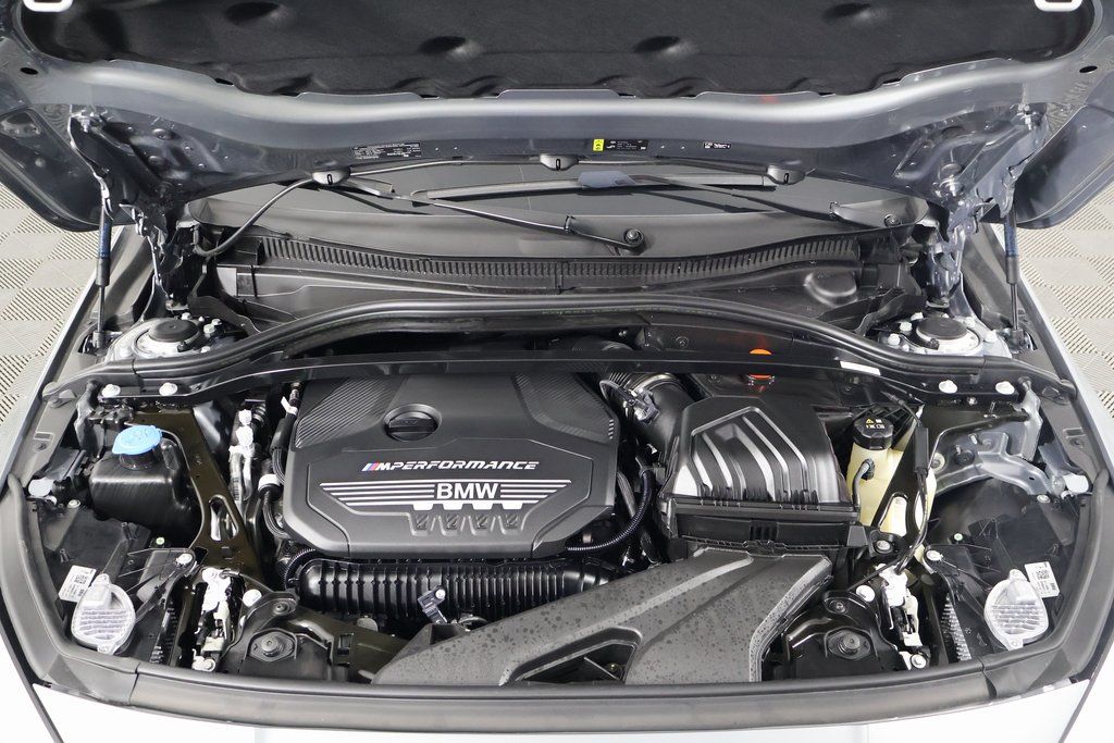 Thumbnail: 2024 BMW 2 Series - 15