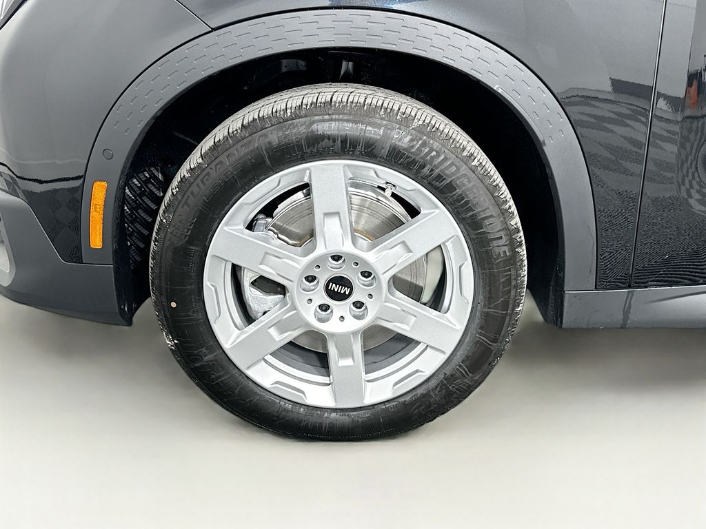 2025 MINI Cooper Countryman Base 23