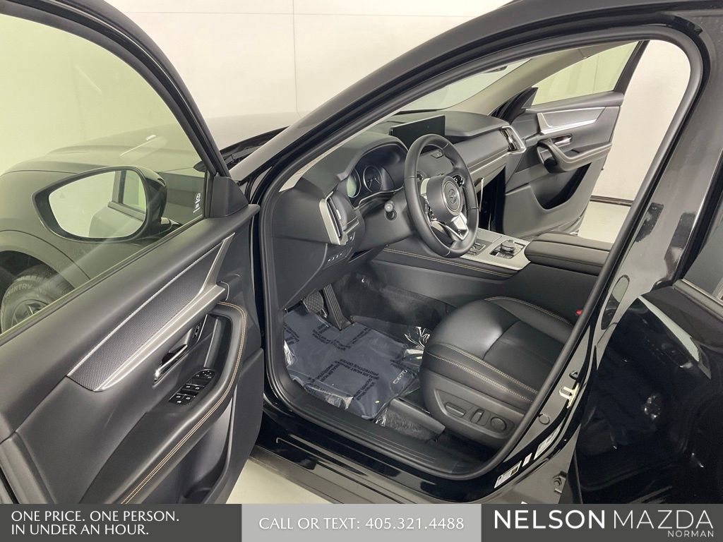 2026 Mazda CX-70 Preferred Package - Photo 12