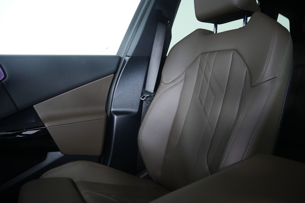 Thumbnail: 2026 BMW X3 - 22