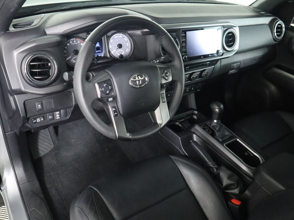 2023 Toyota Tacoma TRD Off-Road 9