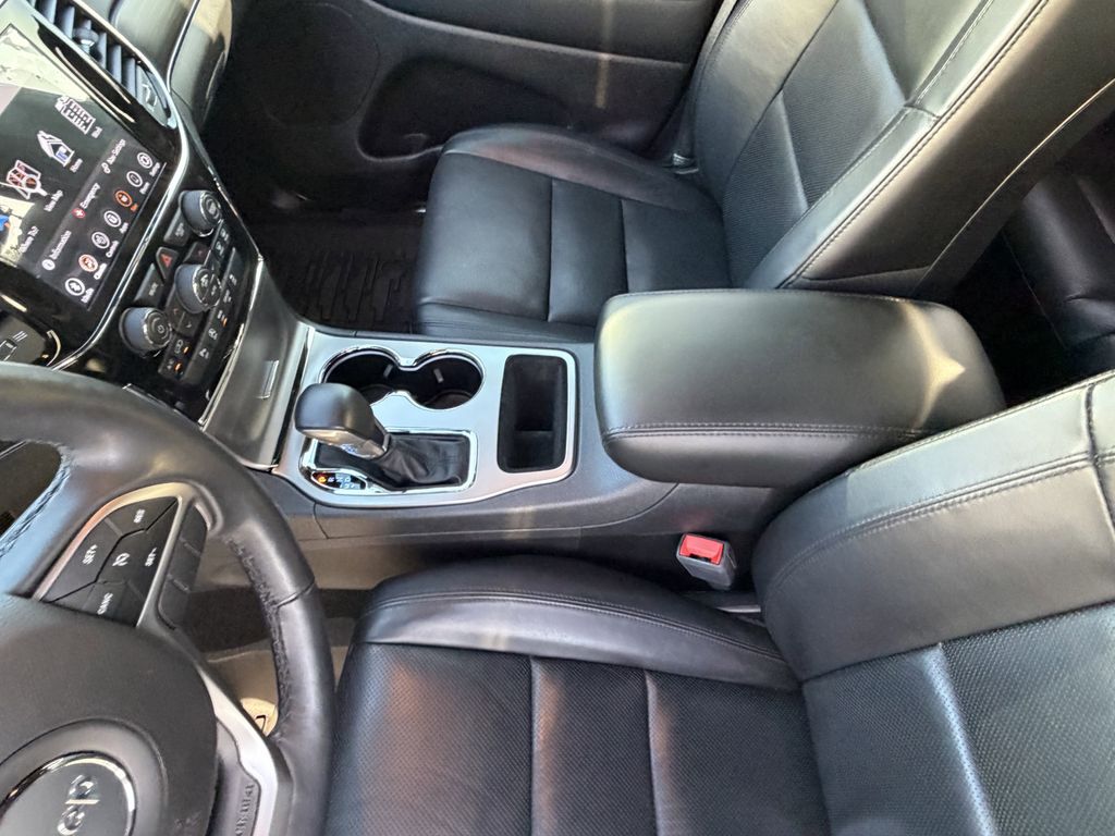 used 2021 Jeep Grand Cherokee car, priced at $24,893