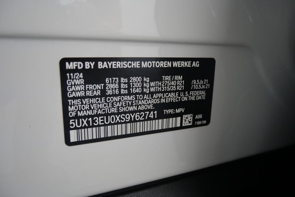 2025 BMW X5 sDrive40i 30