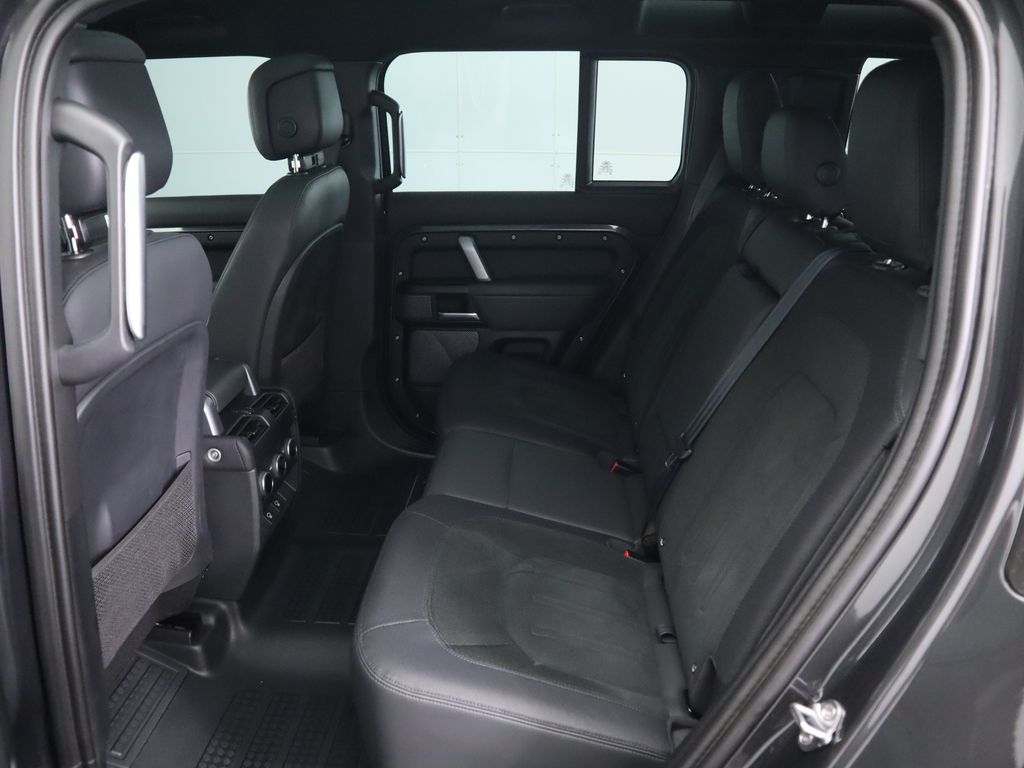 Thumbnail: 2023 Land Rover Defender - 21