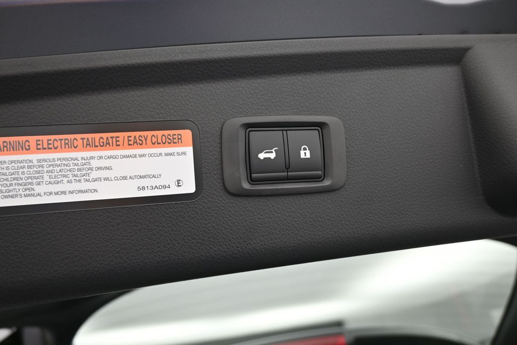 New 2026 Gray Mitsubishi SEL image 43