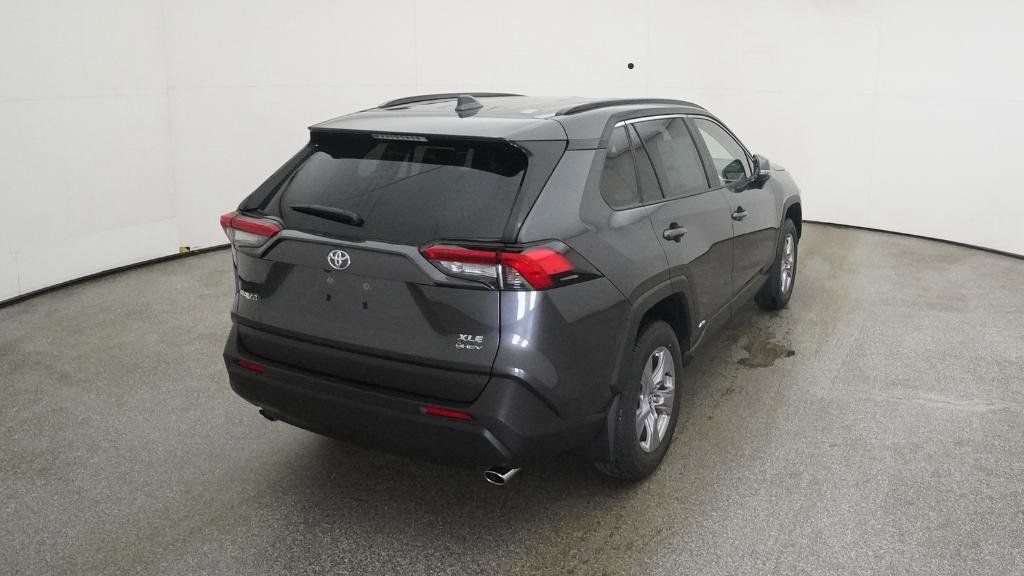 Thumbnail: 2025 Toyota RAV4 - 6