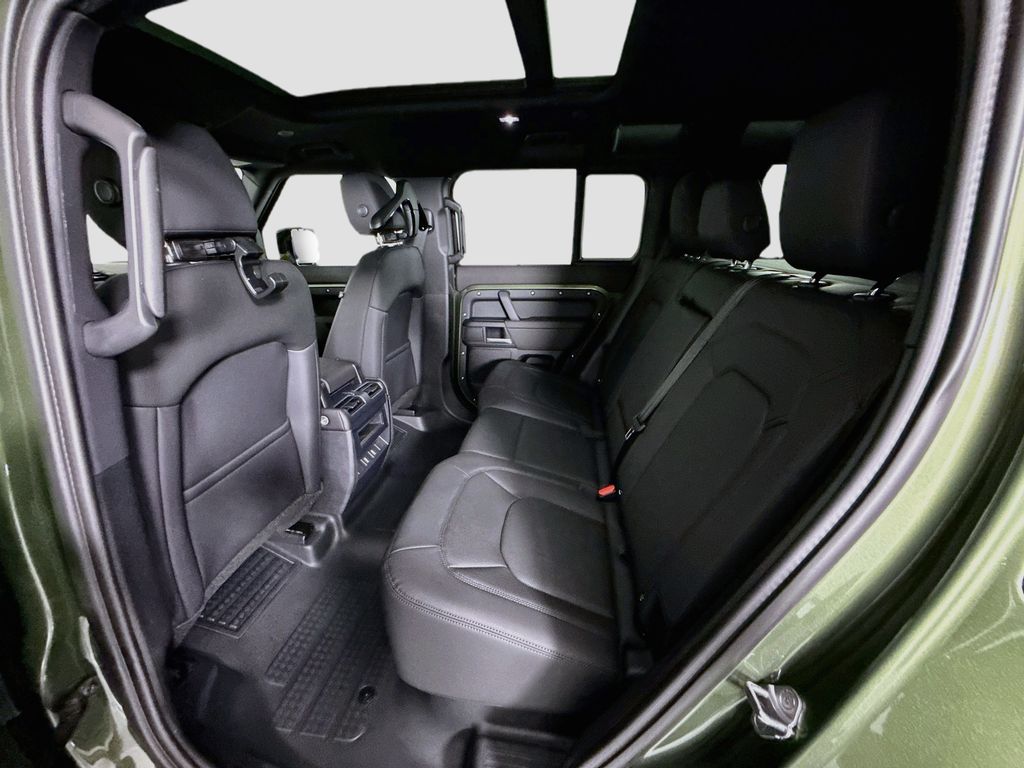 Thumbnail: 2026 Land Rover Defender - 21