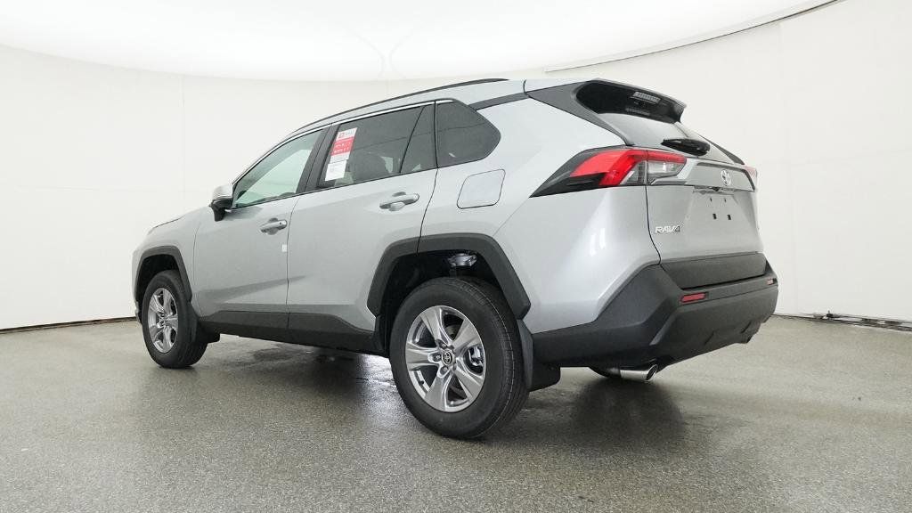 Thumbnail: 2025 Toyota RAV4 - 22