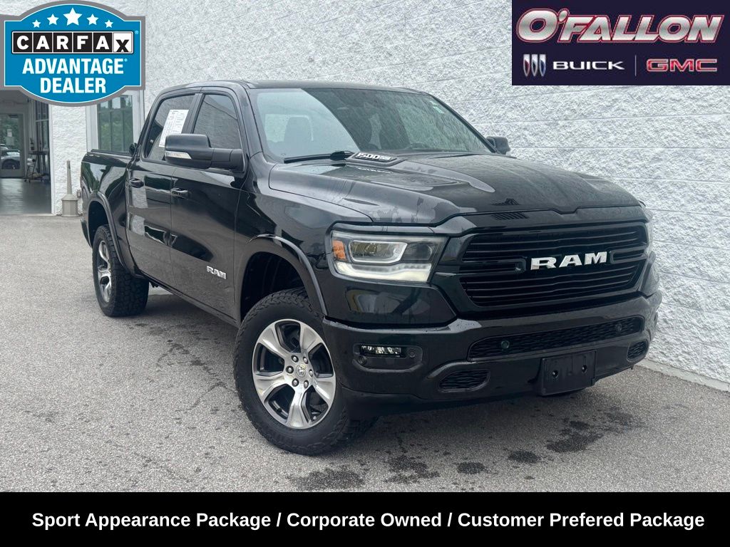 Diamond Black 2022 RAM 1500 Laramie Crew Cab 4WD Pickup Truck Four-Wheel Drive 8-Speed Automatic