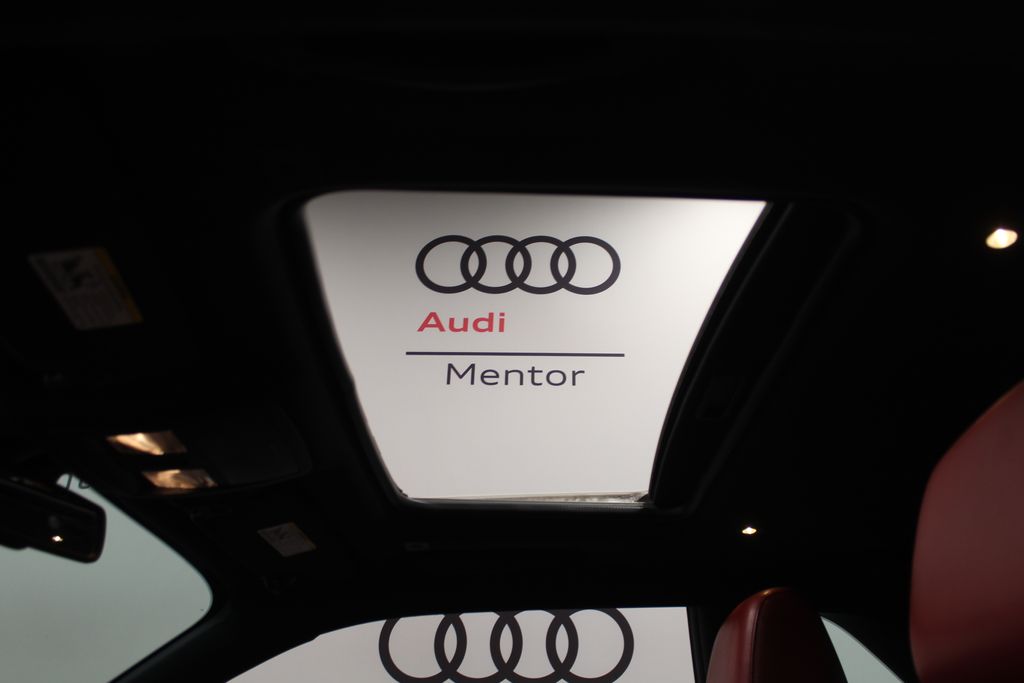 Thumbnail: 2017 Dodge Challenger - 11