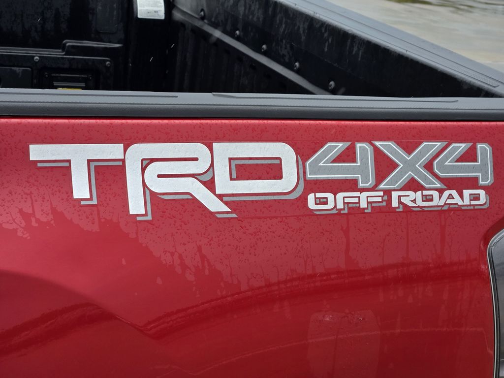 2021 Toyota Tacoma TRD Off-Road - 9