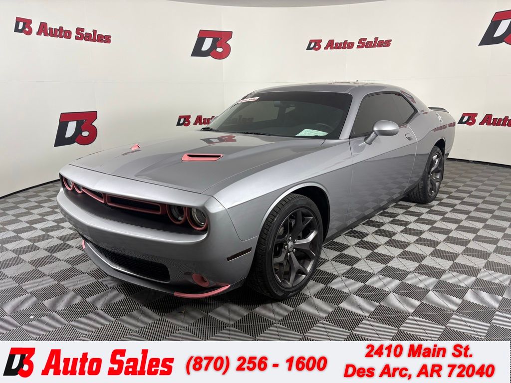 Silver (Billet Clearcoat) 2018 Dodge Challenger SXT RWD Coupe Rear-Wheel Drive 8-Speed Automatic