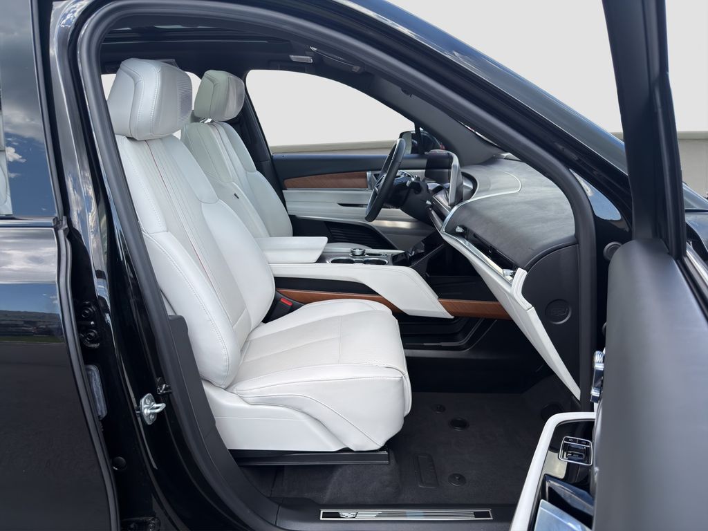 Used 2026 Black Cadillac Sport image 18
