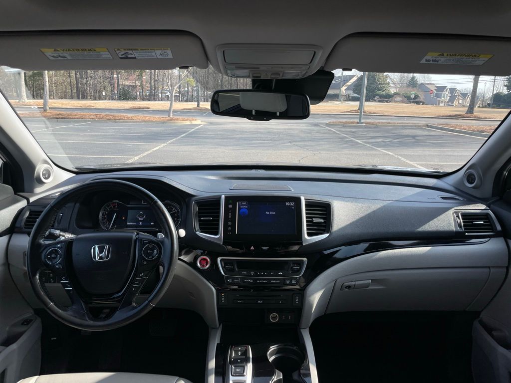 Thumbnail: 2016 Honda Pilot - 10