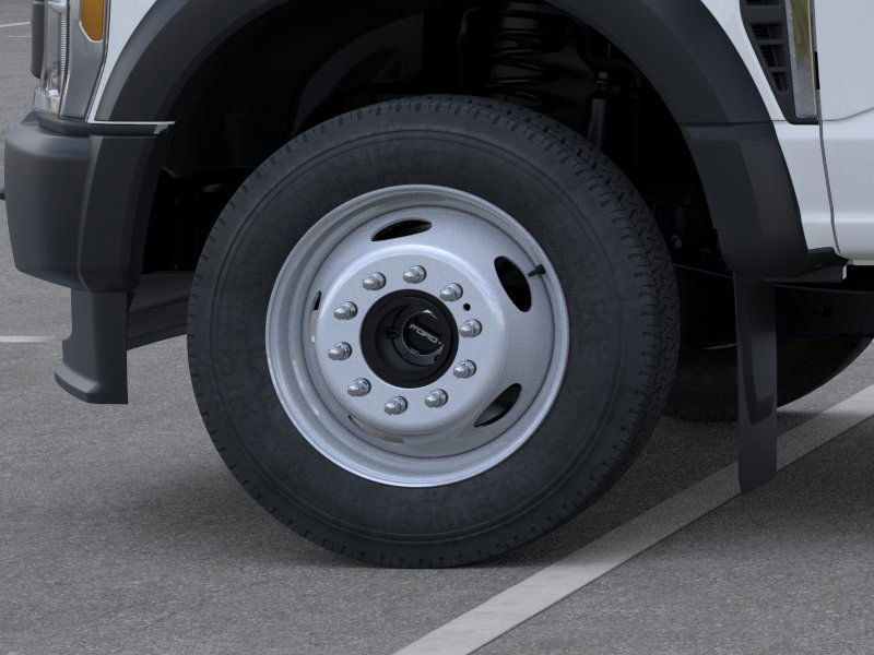 2025 Ford F-550 Chassis XL