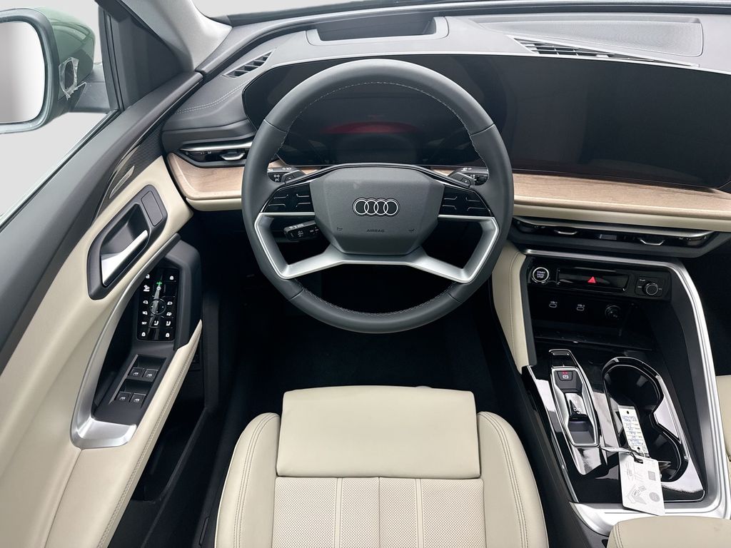 Thumbnail: 2025 Audi Q5 - 10