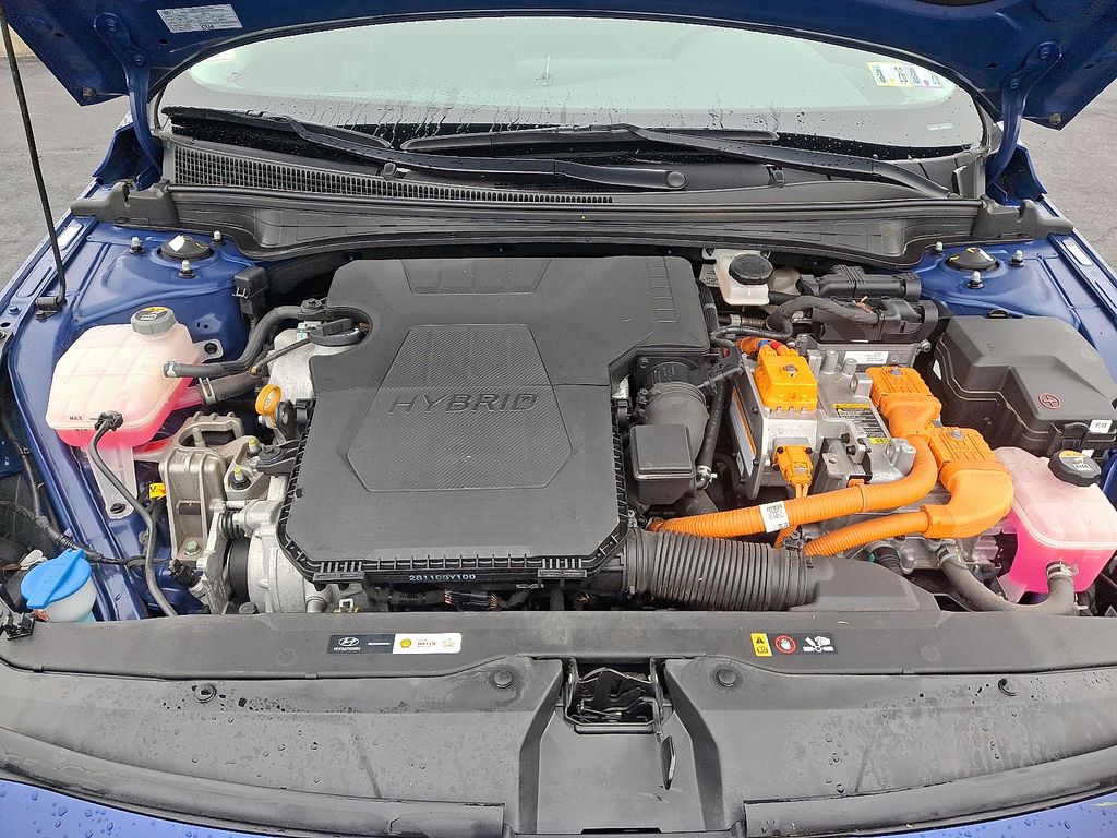 2022 Hyundai Elantra Limited Edition 30